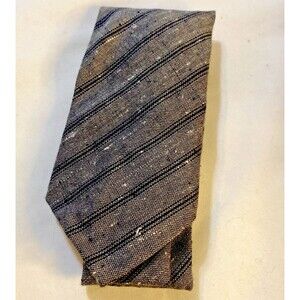 #7881 MENS GRAY STRIPED NECKTIE 3.25 X 52 TEXTURED